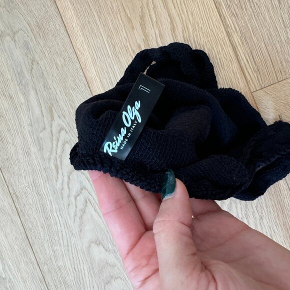 Reina Olga  Ruby Swimsuit in Black - Picture 5 of 6